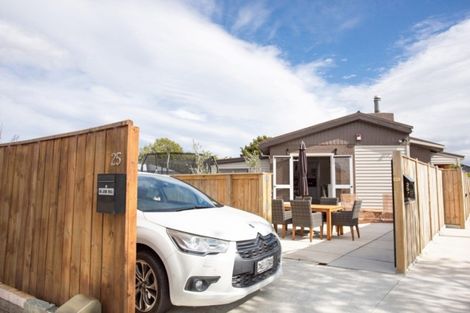 Photo of property in 25 Windsor Street, Terrace End, Palmerston North, 4410