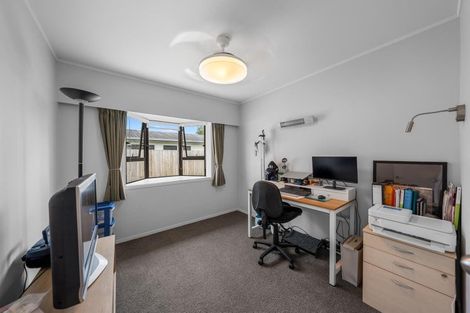 Photo of property in 1/12 Koromiko Street, New Lynn, Auckland, 0600