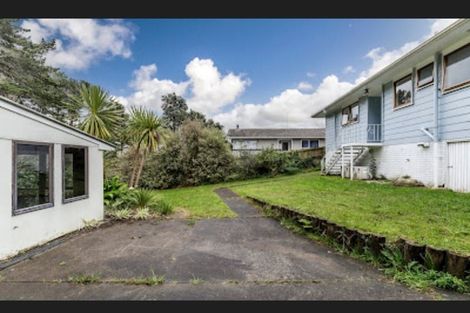 Photo of property in 29 Lavery Place, Sunnynook, Auckland, 0632