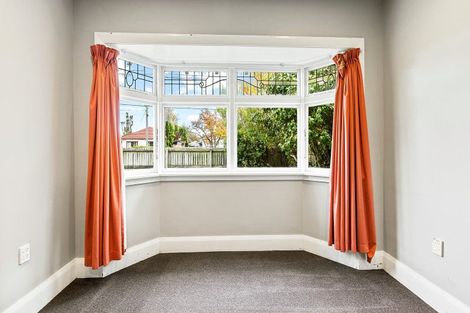 Photo of property in 60 Martin Avenue, Beckenham, Christchurch, 8023