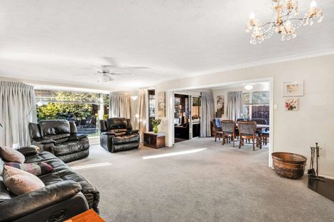 Photo of property in 18 Tisch Place, Belfast, Christchurch, 8051