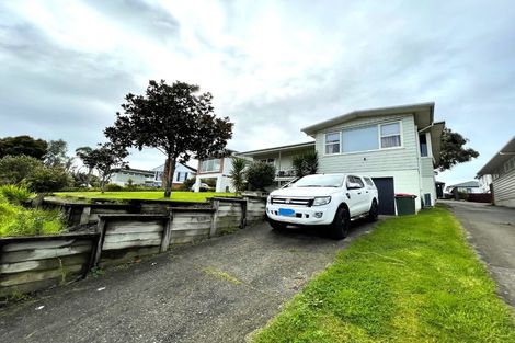 Photo of property in 12 Lewis Road, Pakuranga, Auckland, 2010