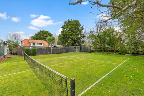 Photo of property in 209 Victoria Avenue, Hokowhitu, Palmerston North, 4410