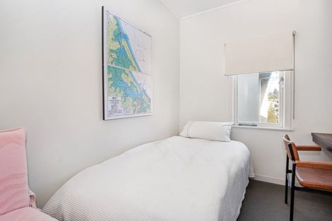 Photo of property in 15a Marine Parade, Mount Maunganui, 3116