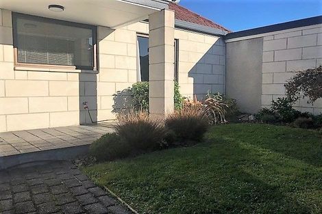 Photo of property in 5/4 Broadbent Street, Riccarton, Christchurch, 8041