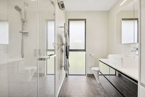 Photo of property in 47 Awa Toru Drive, Fairfield, Dunedin, 9018