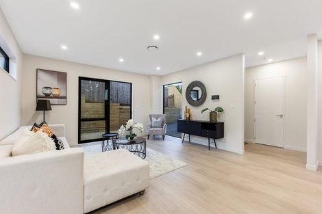 Photo of property in 184a Waimumu Road, Massey, Auckland, 0614