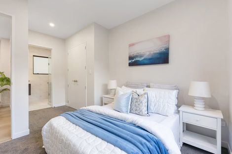 Photo of property in 184a Waimumu Road, Massey, Auckland, 0614