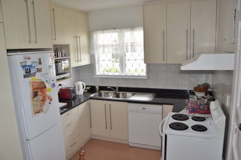 Photo of property in 51 Seabrook Avenue, New Lynn, Auckland, 0600