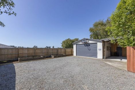 Photo of property in 104 Main North Road, Woodend, 7610