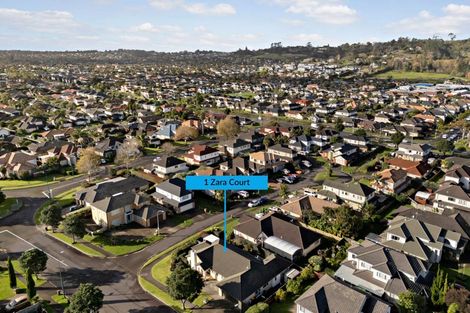 Photo of property in 1 Zara Court, Flat Bush, Auckland, 2016