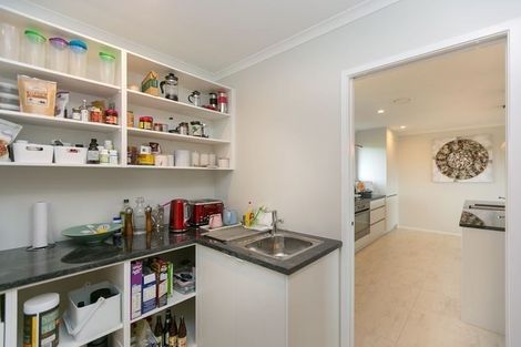 Photo of property in 20 Desmond Place, Bell Block, New Plymouth, 4312