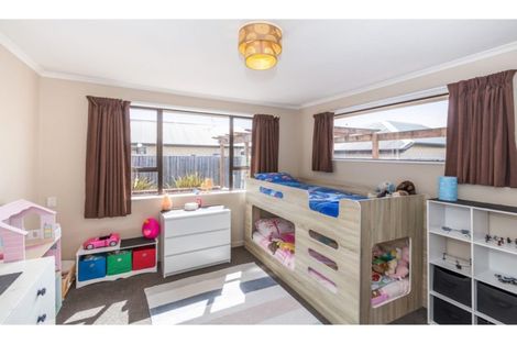 Photo of property in 78 Daniels Road, Redwood, Christchurch, 8051