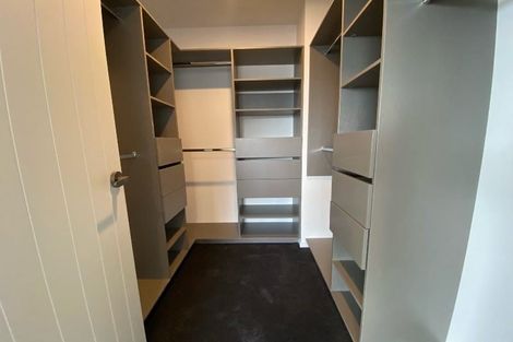 Photo of property in 42c Letterkenny Place, Blockhouse Bay, Auckland, 0600