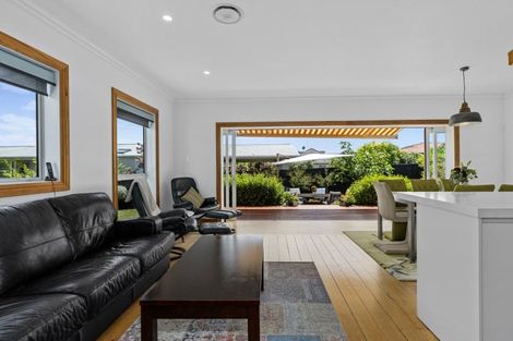 Photo of property in 25 Sherwood Street, Otumoetai, Tauranga, 3110