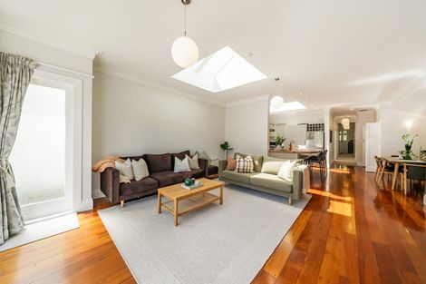 Photo of property in 40 Mckinley Crescent, Brooklyn, Wellington, 6021