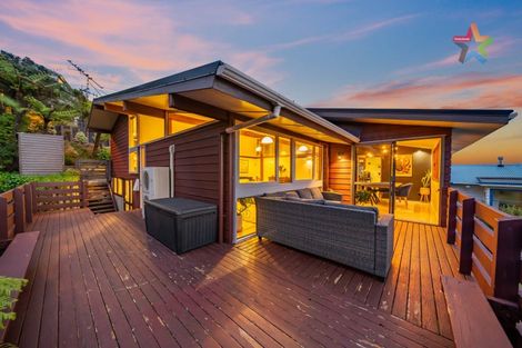 Photo of property in 117 Dowse Drive, Maungaraki, Lower Hutt, 5010