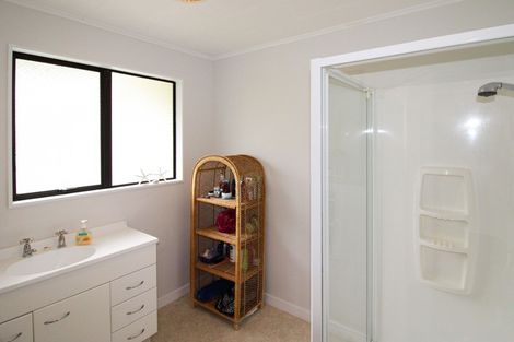 Photo of property in 77 Underhill Road, Featherston, 5710