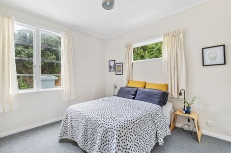 Photo of property in 346 The Esplanade, Island Bay, Wellington, 6023