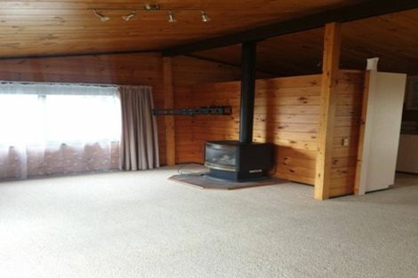 Photo of property in 14 Avon Place, Springvale, Whanganui, 4501