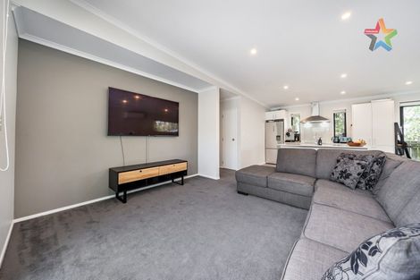 Photo of property in 394a Cambridge Terrace, Naenae, Lower Hutt, 5011