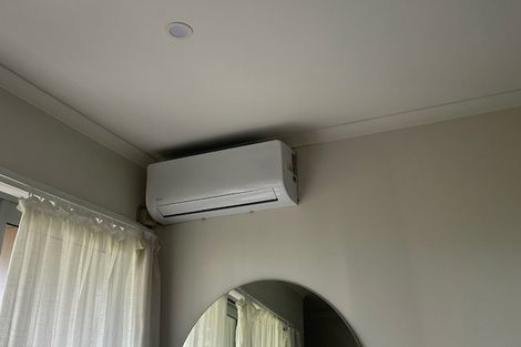 Photo of property in 2/2 Warrant Officer Lane, Hobsonville, Auckland, 0616