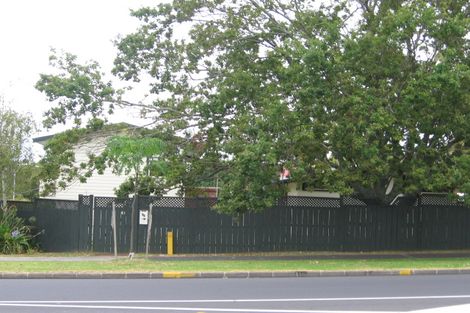 Photo of property in 2/26 Sunnybrae Road, Hillcrest, Auckland, 0627