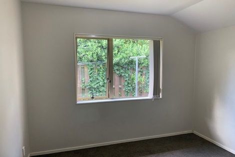 Photo of property in 10 Gibbs Road, Manurewa, Auckland, 2102