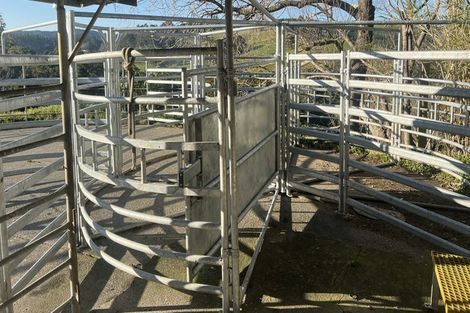 Photo of property in 492 Wairere Road, Paparoa, 0571