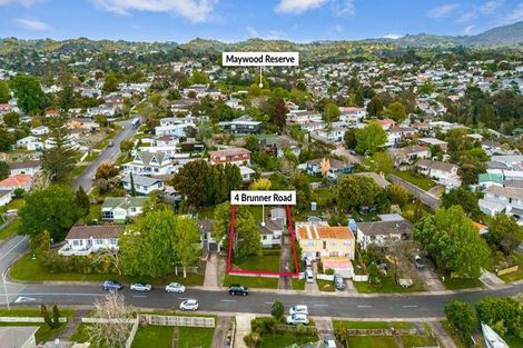 Photo of property in 4 Brunner Road, Glen Eden, Auckland, 0602