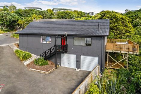 Photo of property in 26 Wisteria Grove, Maungaraki, Lower Hutt, 5010