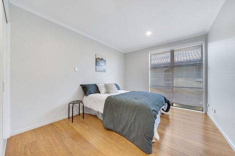 Photo of property in 75 Bruce Pulman Drive, Takanini, 2112