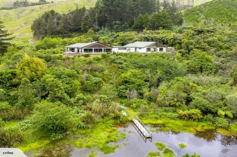 Photo of property in 14 Makahika Road, Levin, 5571