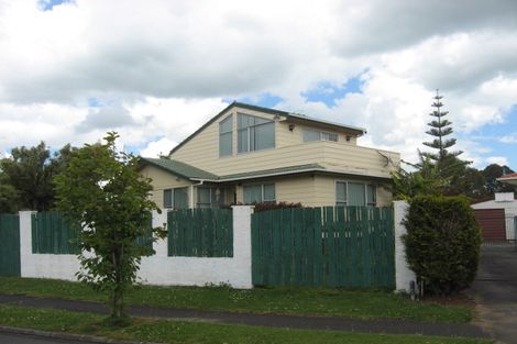 Photo of property in 19 Neems Place, Manurewa, Auckland, 2102
