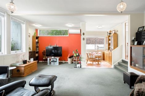 Photo of property in 45 Te Atatu Road, Te Atatu South, Auckland, 0610