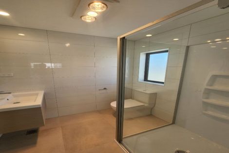 Photo of property in 16 Te Napi Drive, Takanini, 2112