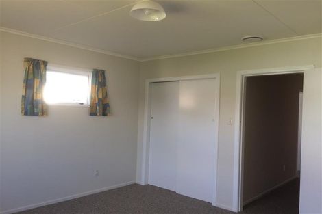 Photo of property in 1 Balmoral Street, Levin, 5510