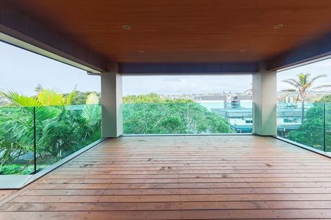 Photo of property in 4 Montrose Terrace, Mairangi Bay, Auckland, 0630