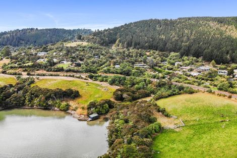 Photo of property in 107 Doctors Point Road, Waitati, 9085