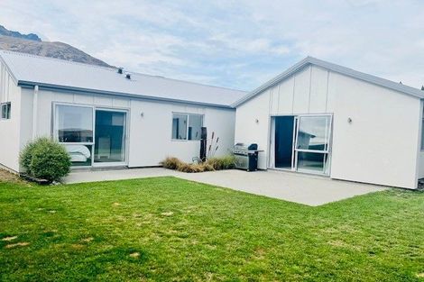 Photo of property in 18 Headley Drive, Lower Shotover, Queenstown, 9304