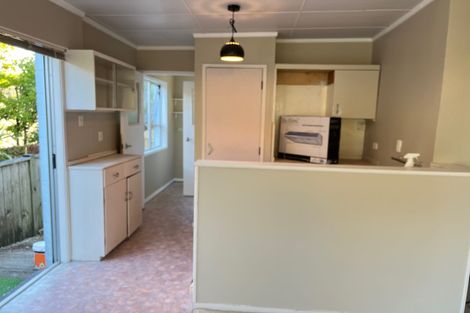 Photo of property in 2/37 Channel View Road, Campbells Bay, Auckland, 0630