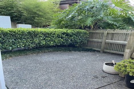 Photo of property in 26/73 Princes Street, Northcote Point, Auckland, 0627