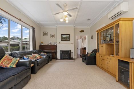 Photo of property in 75-77 Beach Road, Katikati, 3129