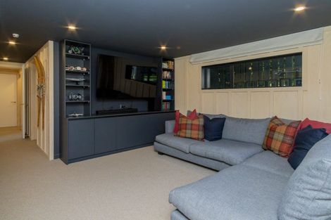 Photo of property in 2 Jenkins Place, Arrowtown, 9302