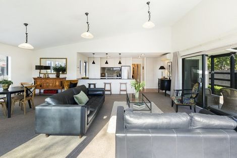 Photo of property in 92 Rugby Street, Merivale, Christchurch, 8014