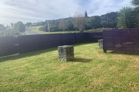 Photo of property in 2 Pohutukawa Way, Gate Pa, Tauranga, 3112