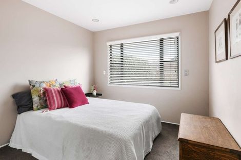 Photo of property in 21a Sunbrae Grove, Mount Maunganui, 3116