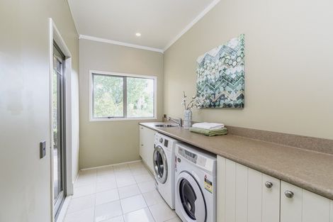 Photo of property in 21 Messenger Road, Stillwater, Silverdale, 0993