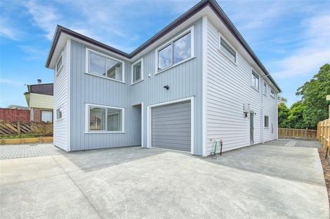 Photo of property in 38b West Harbour Drive, West Harbour, Auckland, 0618