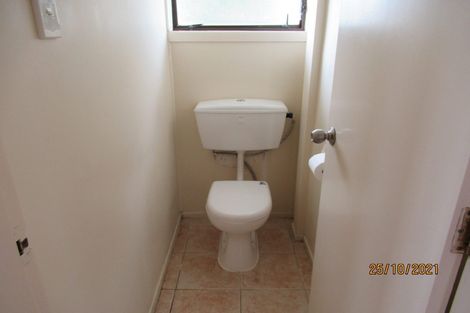 Photo of property in 1/2 Costar Place, Wiri, Auckland, 2104